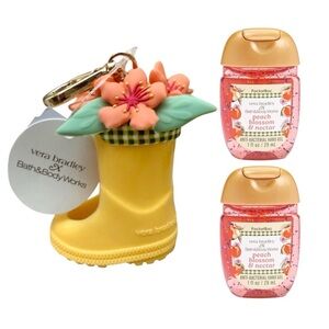 BBW × Vera Bradley Rain Boot pocketBac holder & hand sanitizers
Limited Edition